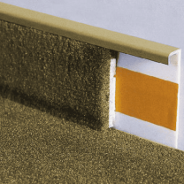 Плинтус для ковролина Korner Сосна 150 Польша .