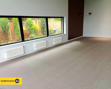 Подготовка основания и монтаж нового ковролина и подложки